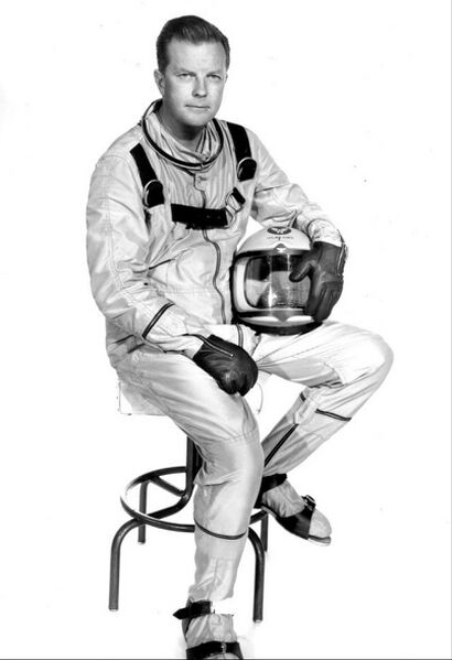 File:Men into Space.jpg